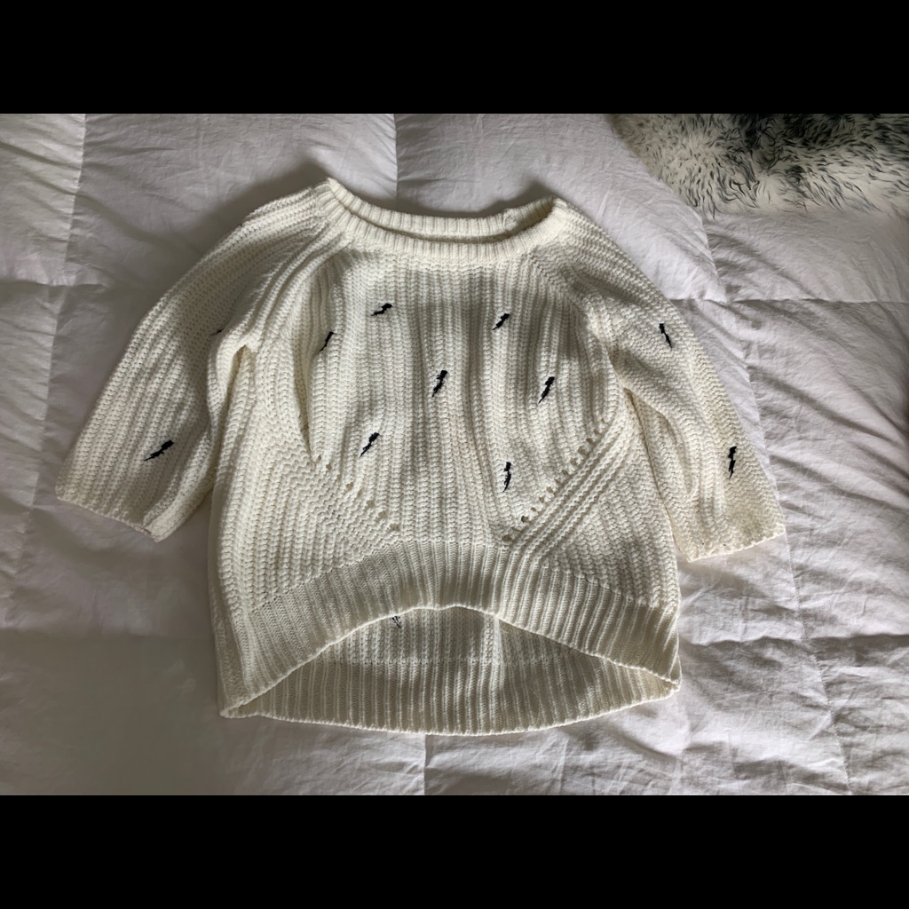 Cream Thin Sweater Lighting Bolt